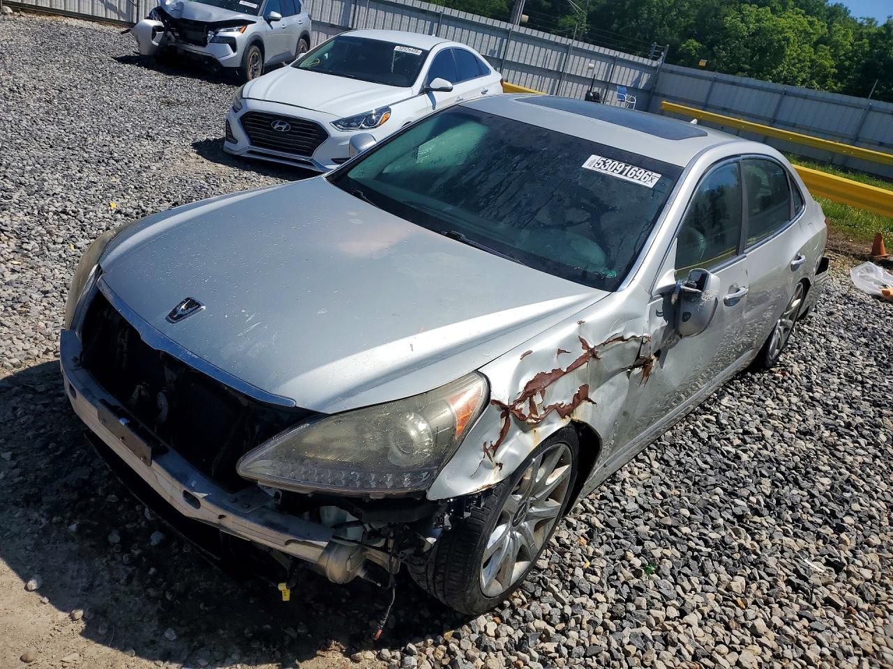 2011 Hyundai Equus Signature, VIN KMHGH4JF2BU029055 — All over