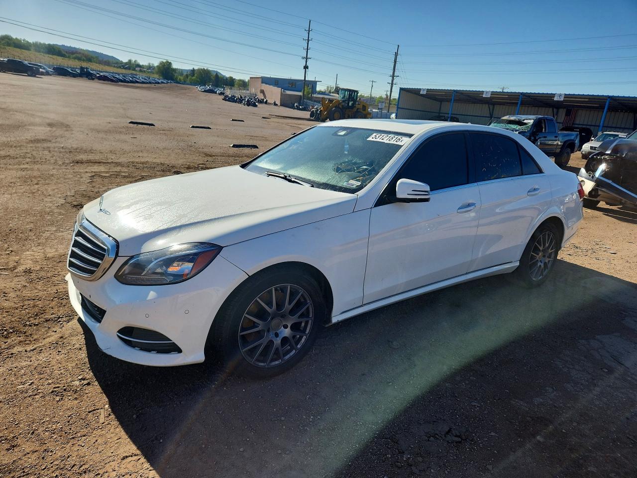 2016 Mercedes-Benz E 350 Sport, VIN WDDHF8JB4GB172715 — Minor dents and scratches