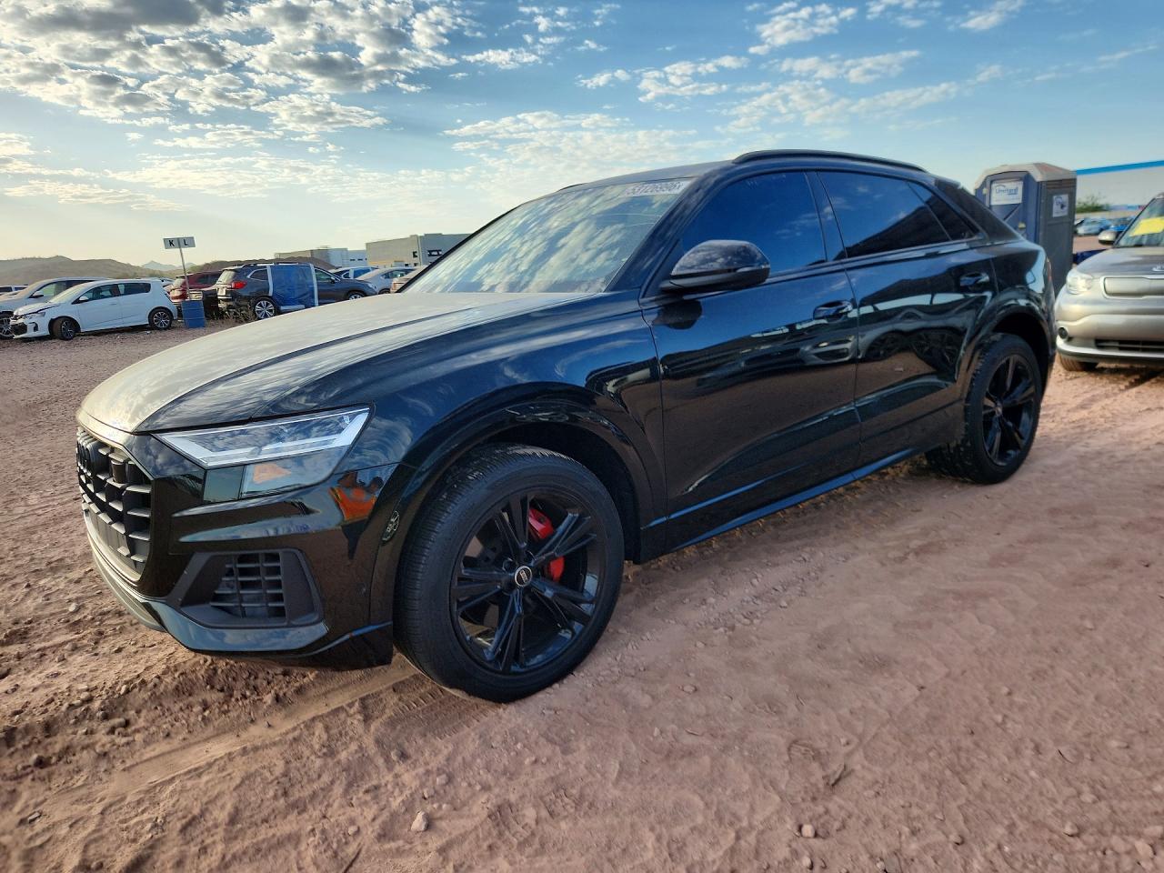 2022 Audi Q8 Premium Plus, VIN WA1BVBF14ND026648 — Механическое