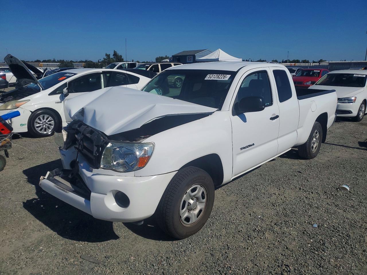 2005 Toyota Tacoma, VIN 5TETX22N35Z008260 — Front end