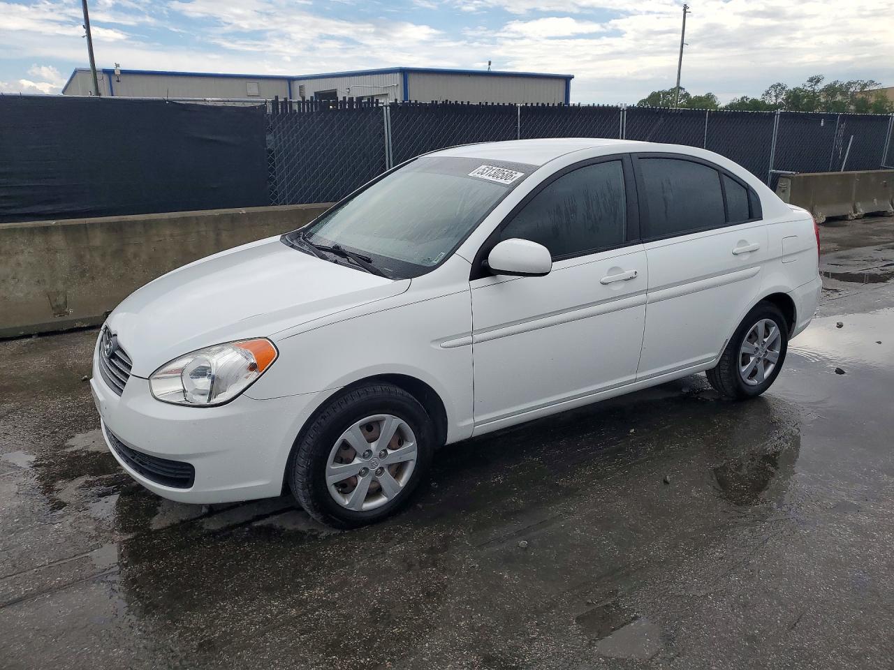 2011 Hyundai Accent GLS, VIN KMHCN4AC2BU605269 — Мелкие вмятины и царапины