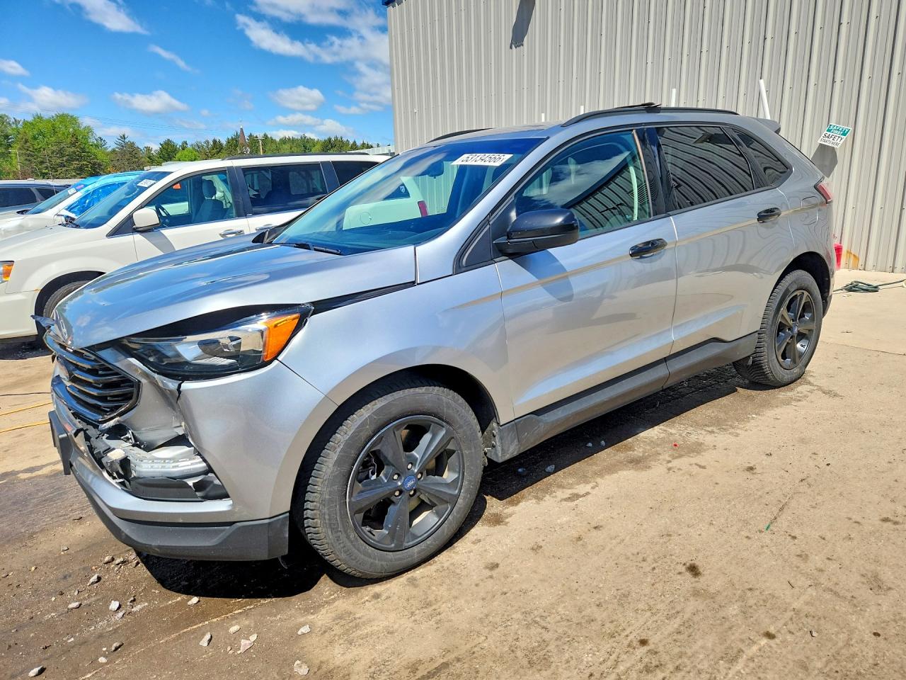 2020 Ford Edge SE, VIN 2FMPK4G91LBA06490 — Front end