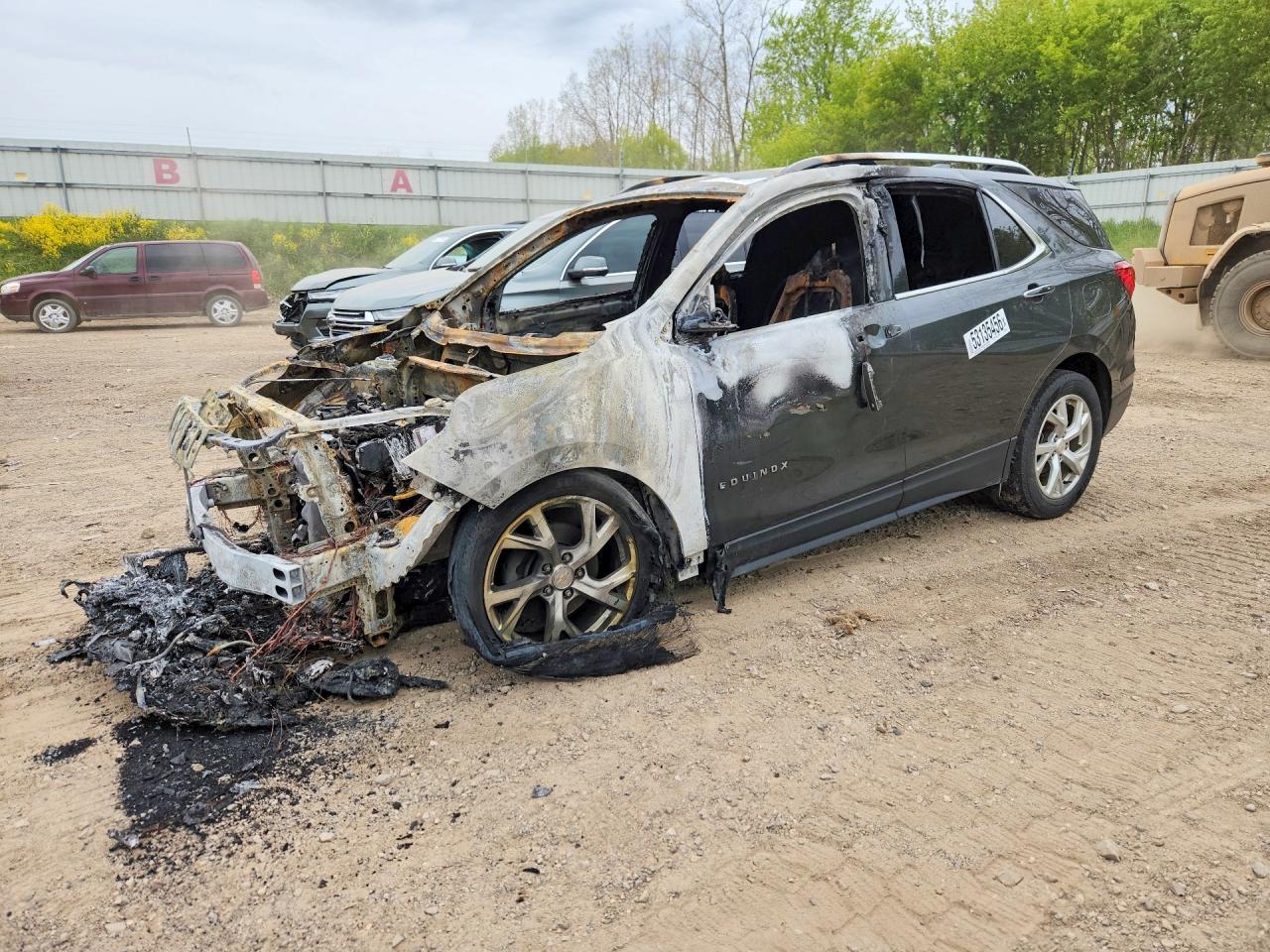 2019 Chevrolet Equinox Premier, VIN 3GNAXXEV9KS570692 — Engine fire