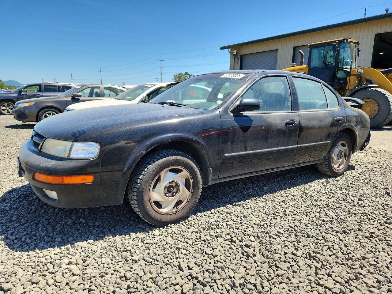 1997 Nissan Maxima GXE, VIN JN1CA21D8VT862513 — Зад