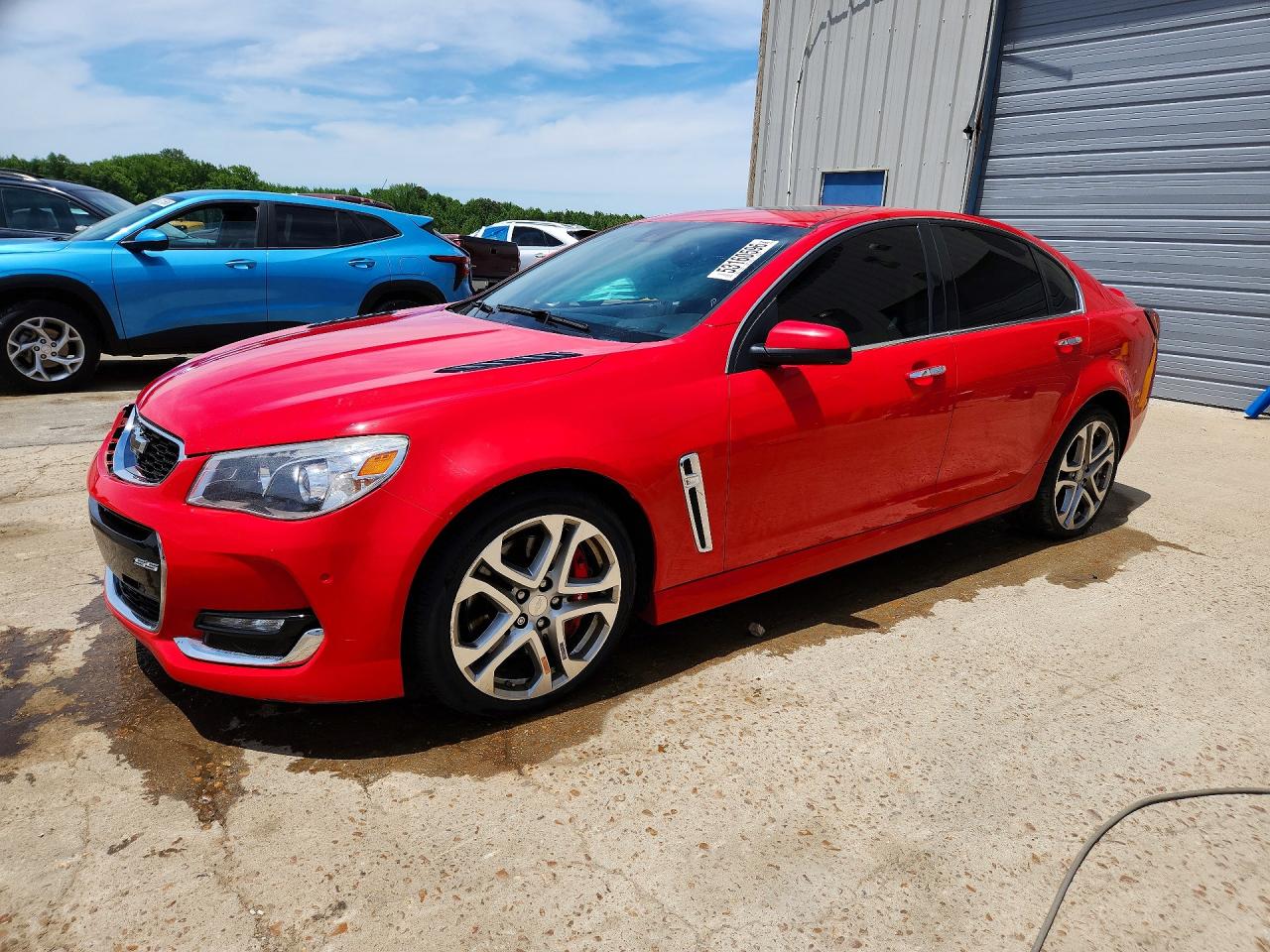 2016 Chevrolet SS, VIN 6G3F15RW5GL208088 — Side