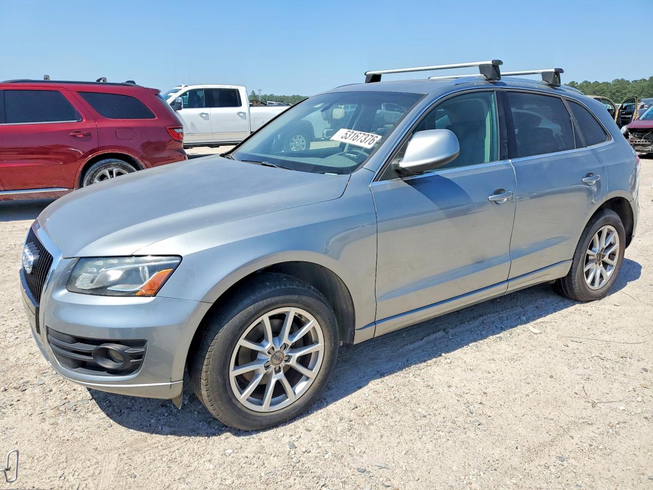2010 Audi Q5 Premium Plus, VIN WA1LKAFP8AA005602 — Normal wear