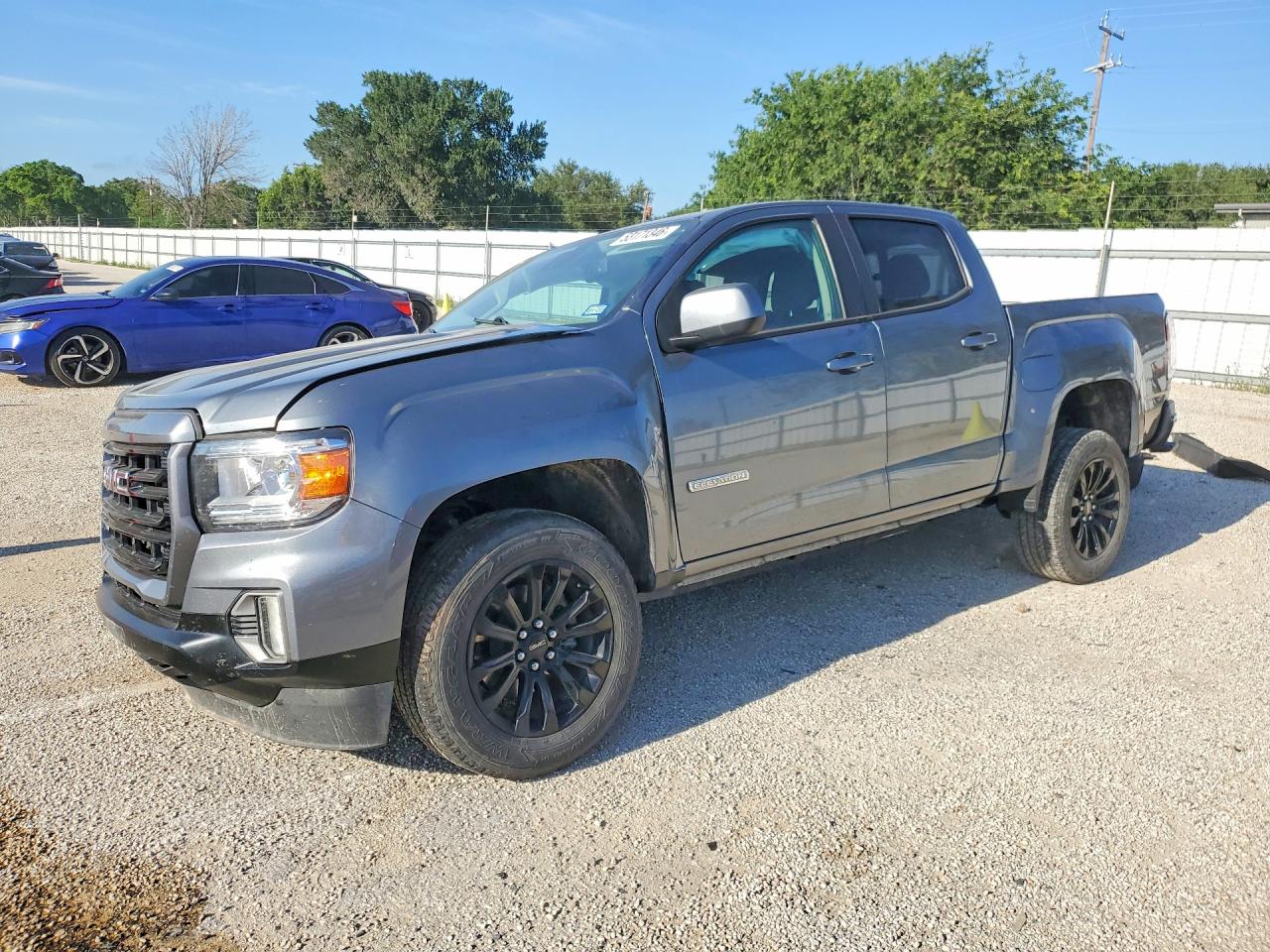 2022 GMC Canyon 2WD Elevation, VIN 1GTG5CEN9N1118880 — Front end