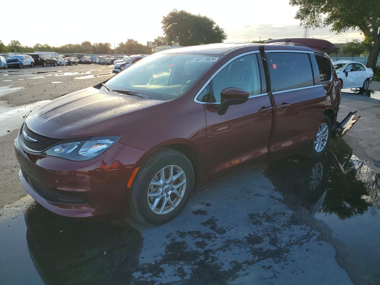 2022 Chrysler Voyager LX, VIN 2C4RC1CG0NR159319 — Rear end