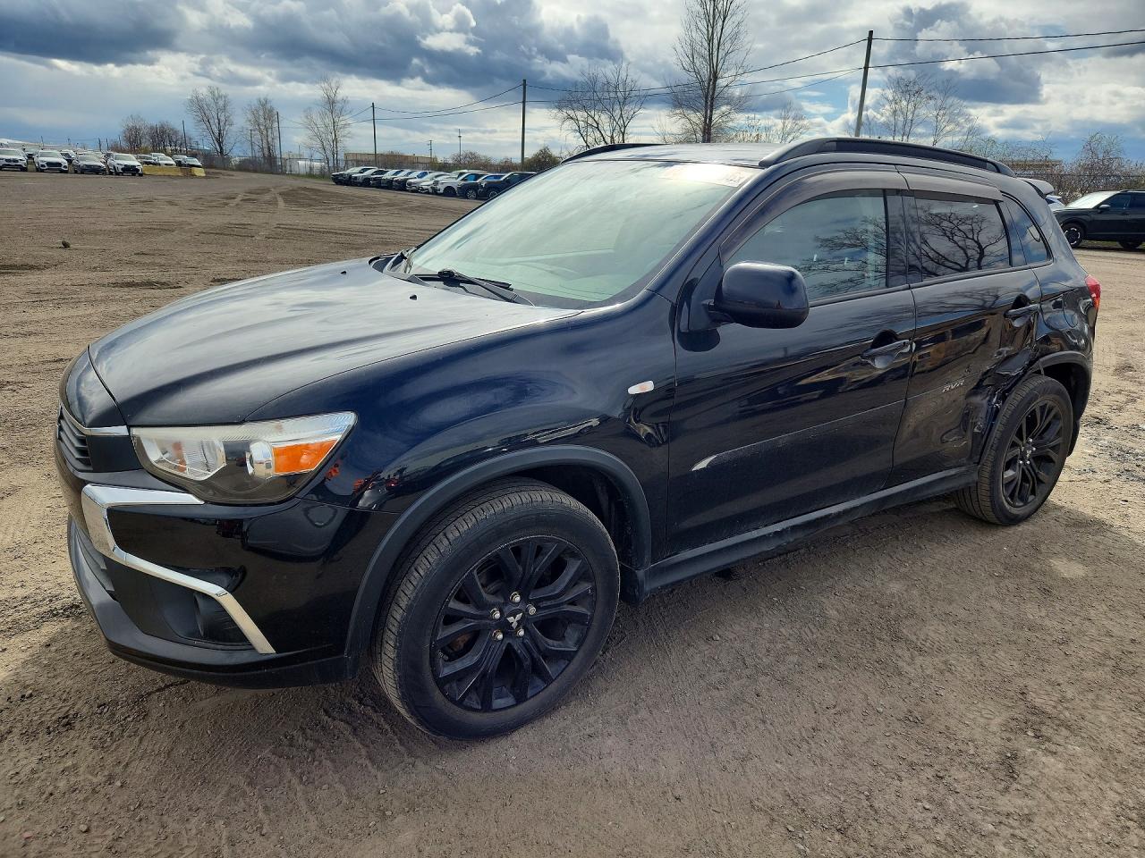 2017 Mitsubishi Outlander Sport SE, VIN JA4AJ4AW2HZ607613 — Side