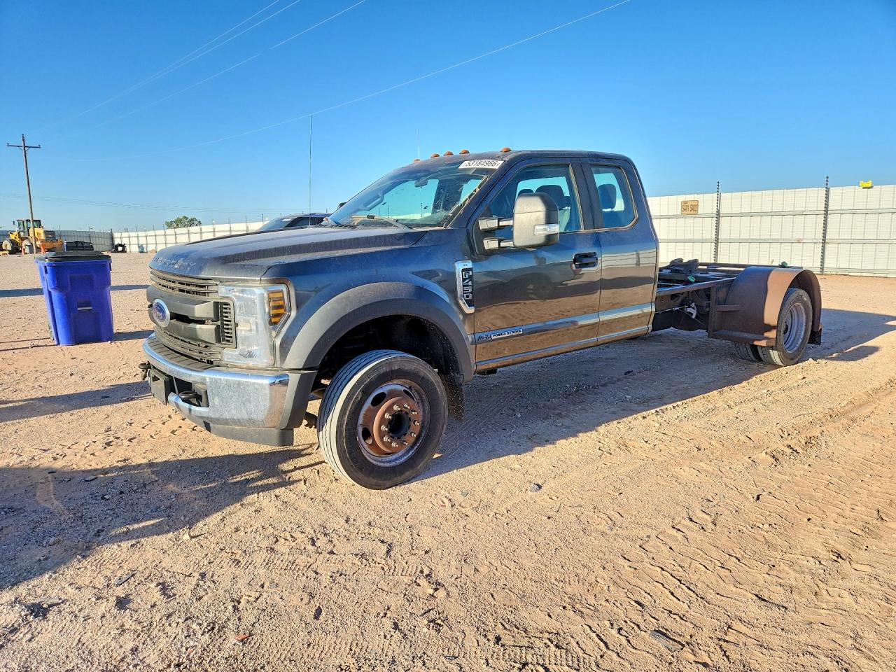 2019 Ford F-450, VIN 1FD0X4GTXKEE82870 — Minor dents and scratches