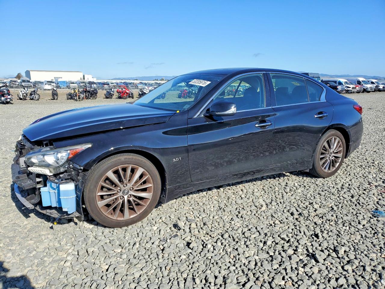 2019 Infiniti Q50 Luxe, VIN JN1EV7AP8KM514981 — Front end