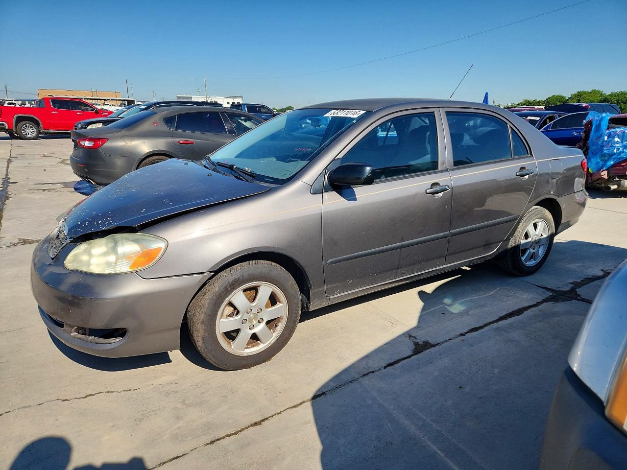 2008 Toyota Corolla LE, VIN 1NXBR32E88Z964371 — Front end
