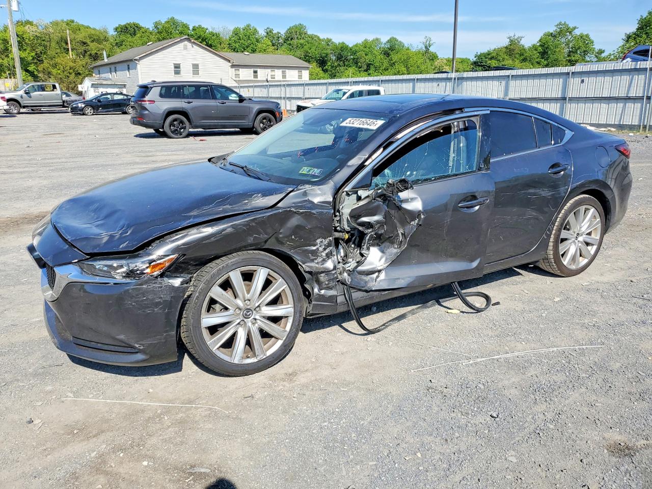 2020 Mazda 6 Touring, VIN JM1GL1VM7L1512795 — Бок
