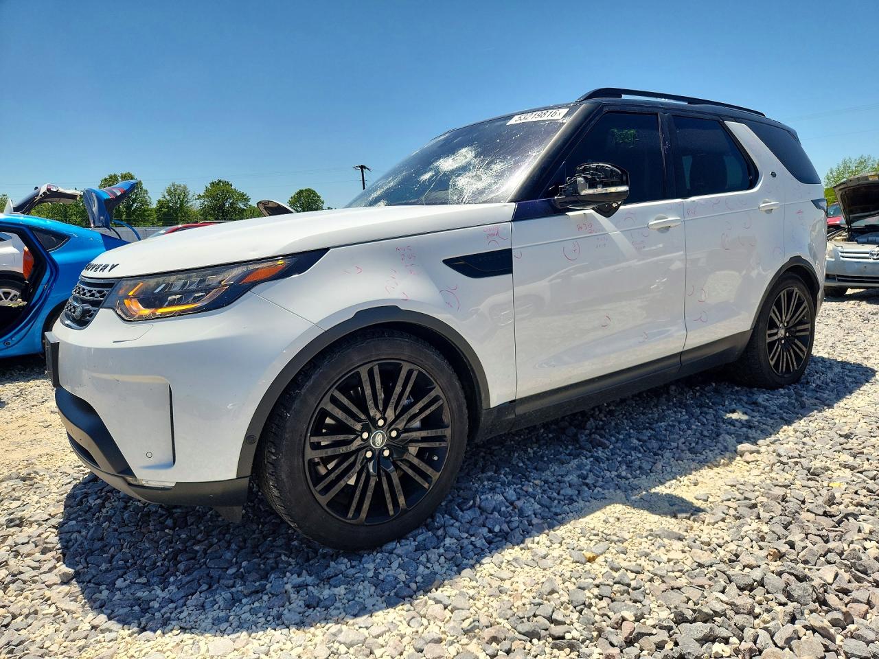 2019 Land Rover Discovery HSE Luxury, VIN SALRT2RV1KA080777 — Hail