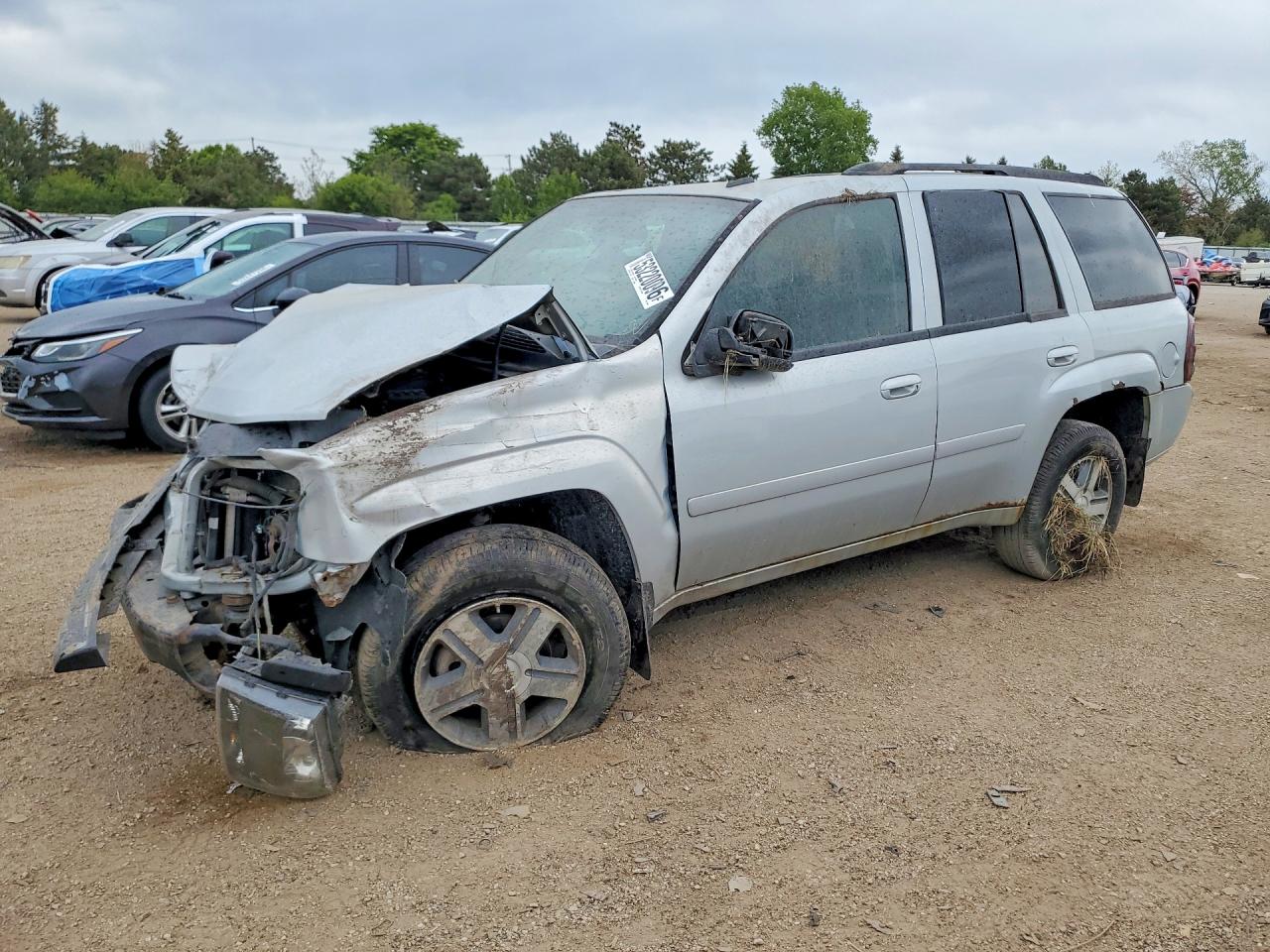 2007 Chevrolet TrailBlazer LS, VIN 1GNDT13S372144563 — Rollover