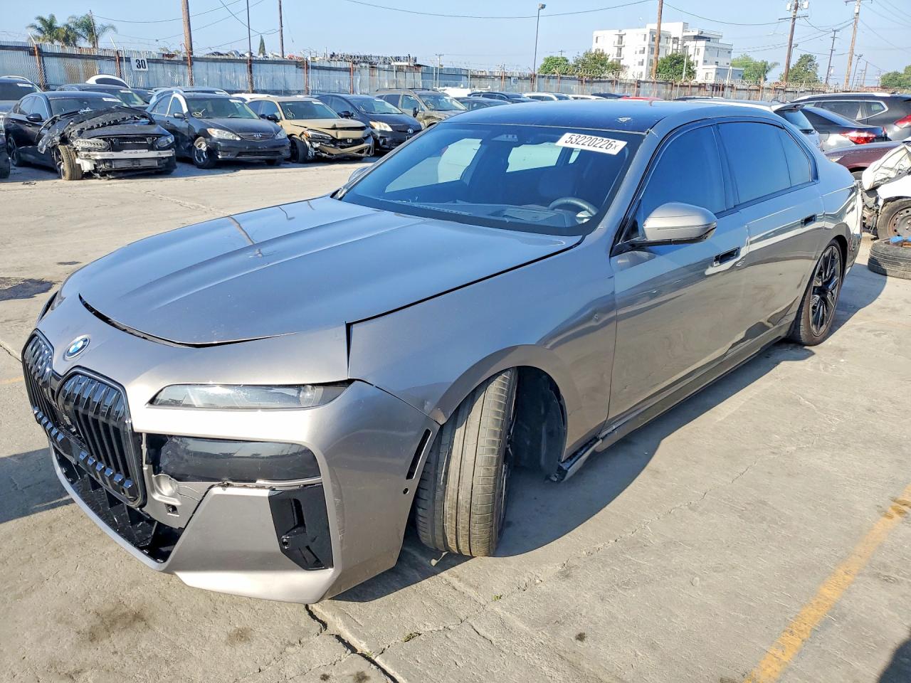 2024 BMW i7 xDrive60, VIN WBY53EJ0XRCP46331 — Front end