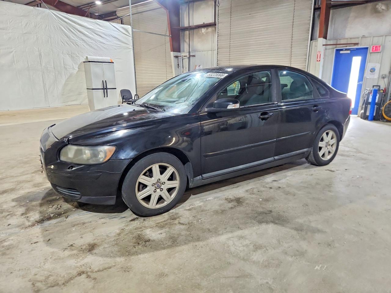 2007 Volvo S40 2.4L, VIN YV1MS382972275961 — Перед