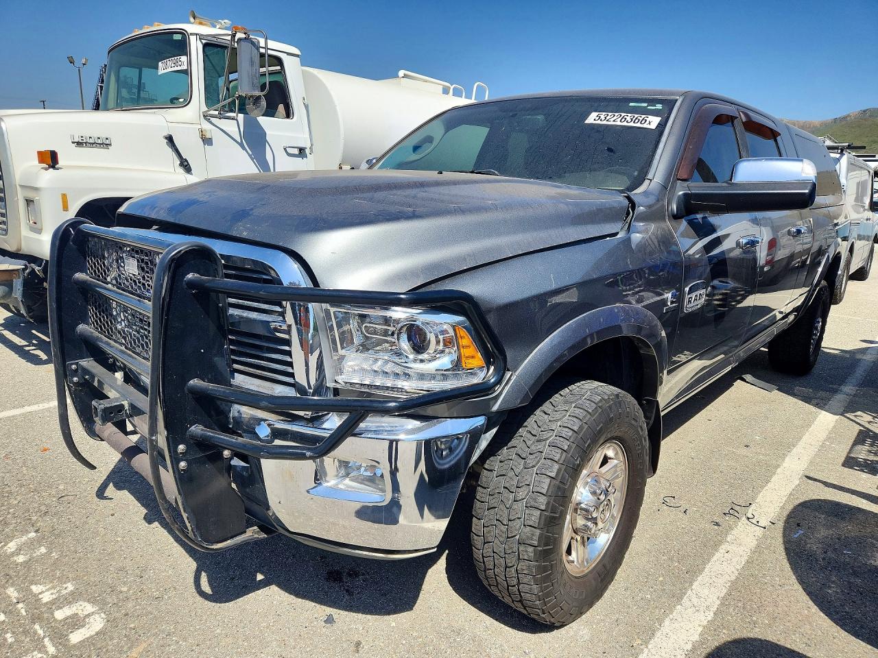 2012 Ram 3500 Laramie Longhorn, VIN 3C63D3NL4CG318782 — Front end