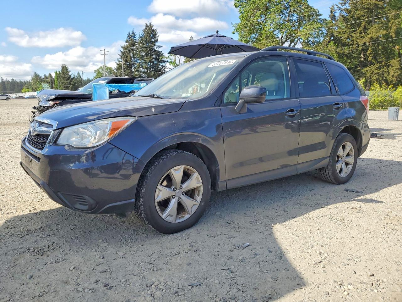 2015 Subaru Forester Premium, VIN JF2SJAFC2FH431934 — Minor dents and scratches