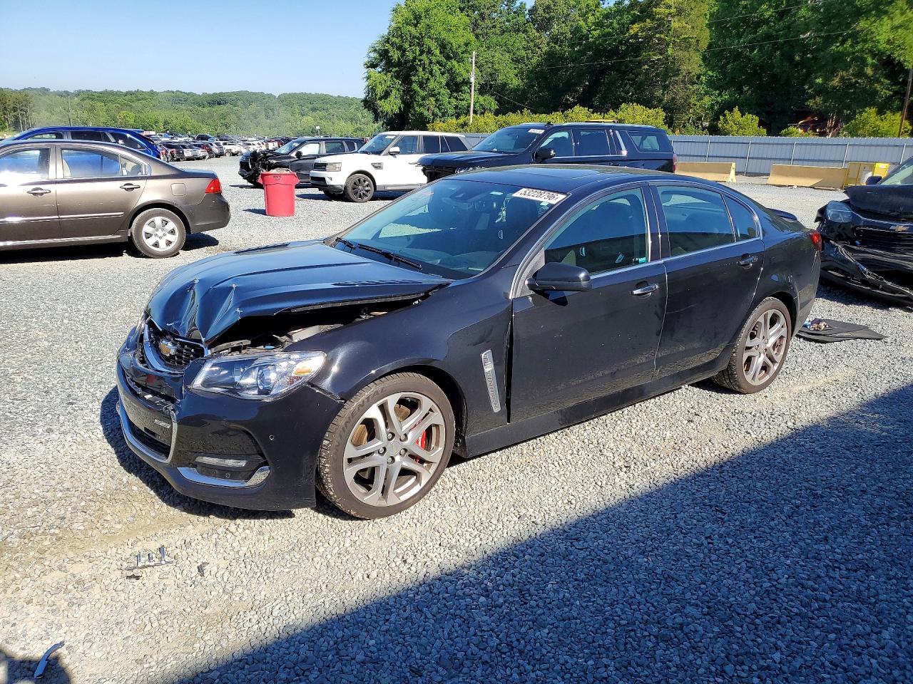 2016 Chevrolet SS, VIN 6G3F15RW4GL226145 — Front end