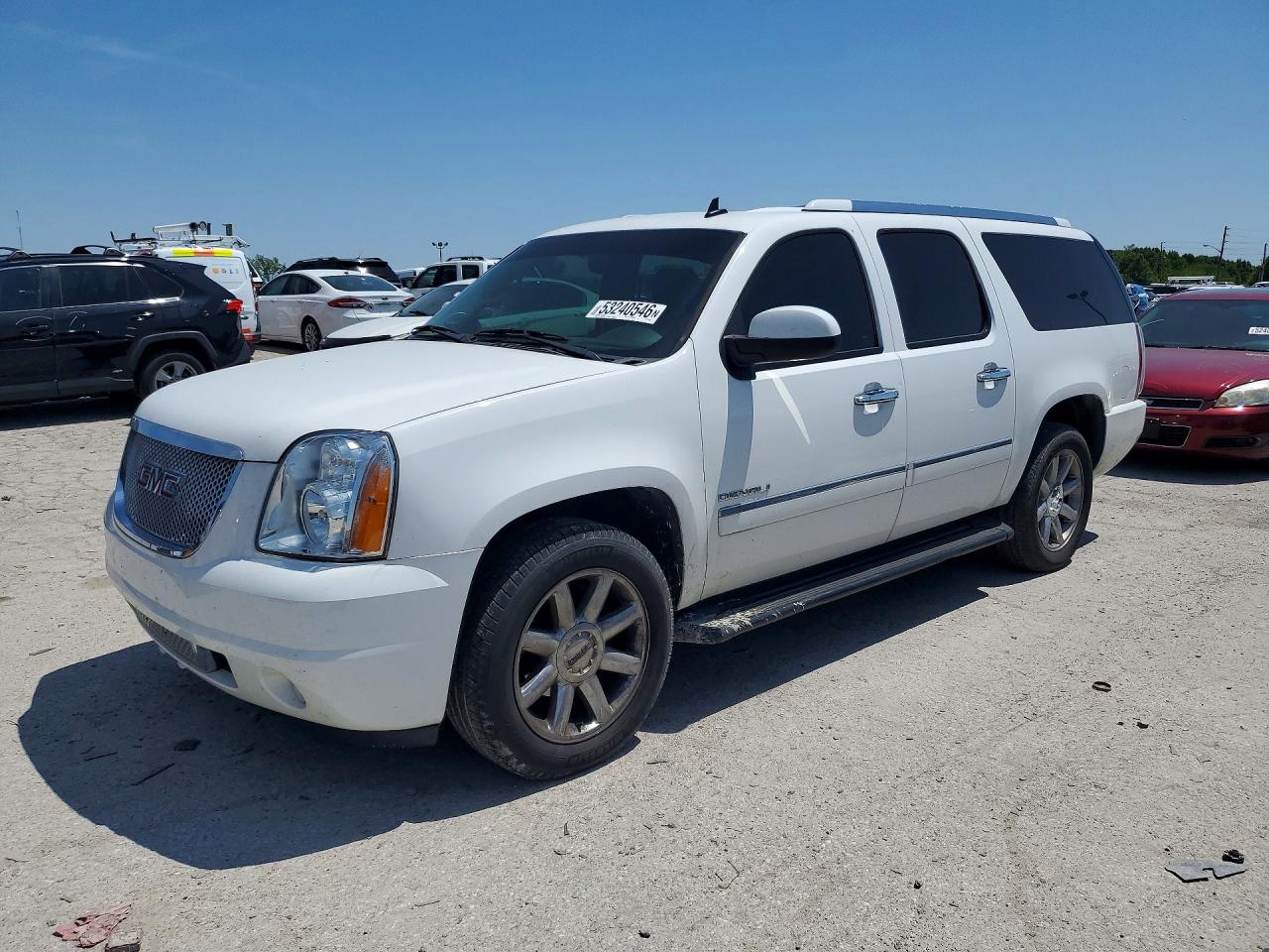 2012 GMC Yukon XL Denali, VIN 1GKS2MEF1CR322142 — Front end