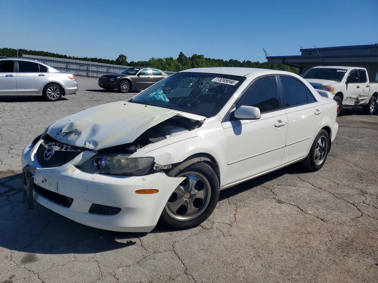 2003 Mazda 6 i, VIN 1YVFP80C535M18439 — Front end
