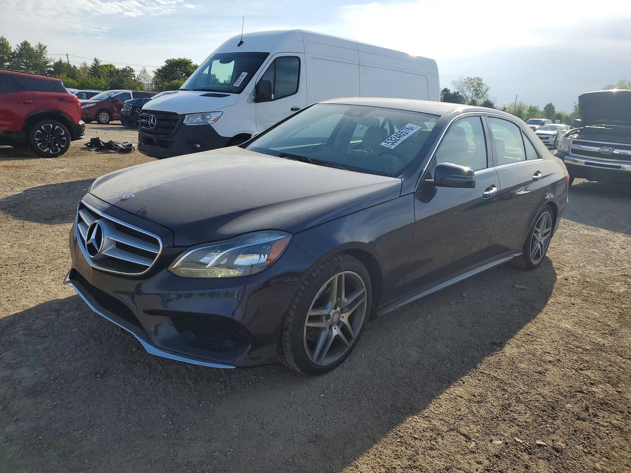 2014 Mercedes-Benz E 350 Sport, VIN WDDHF8JB3EA930353 — Бок