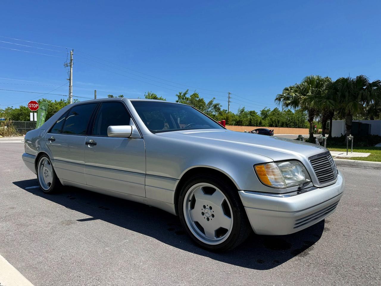1999 Mercedes-Benz S 320/430/500, VIN WDBGA51GXXA426429 — Normal wear