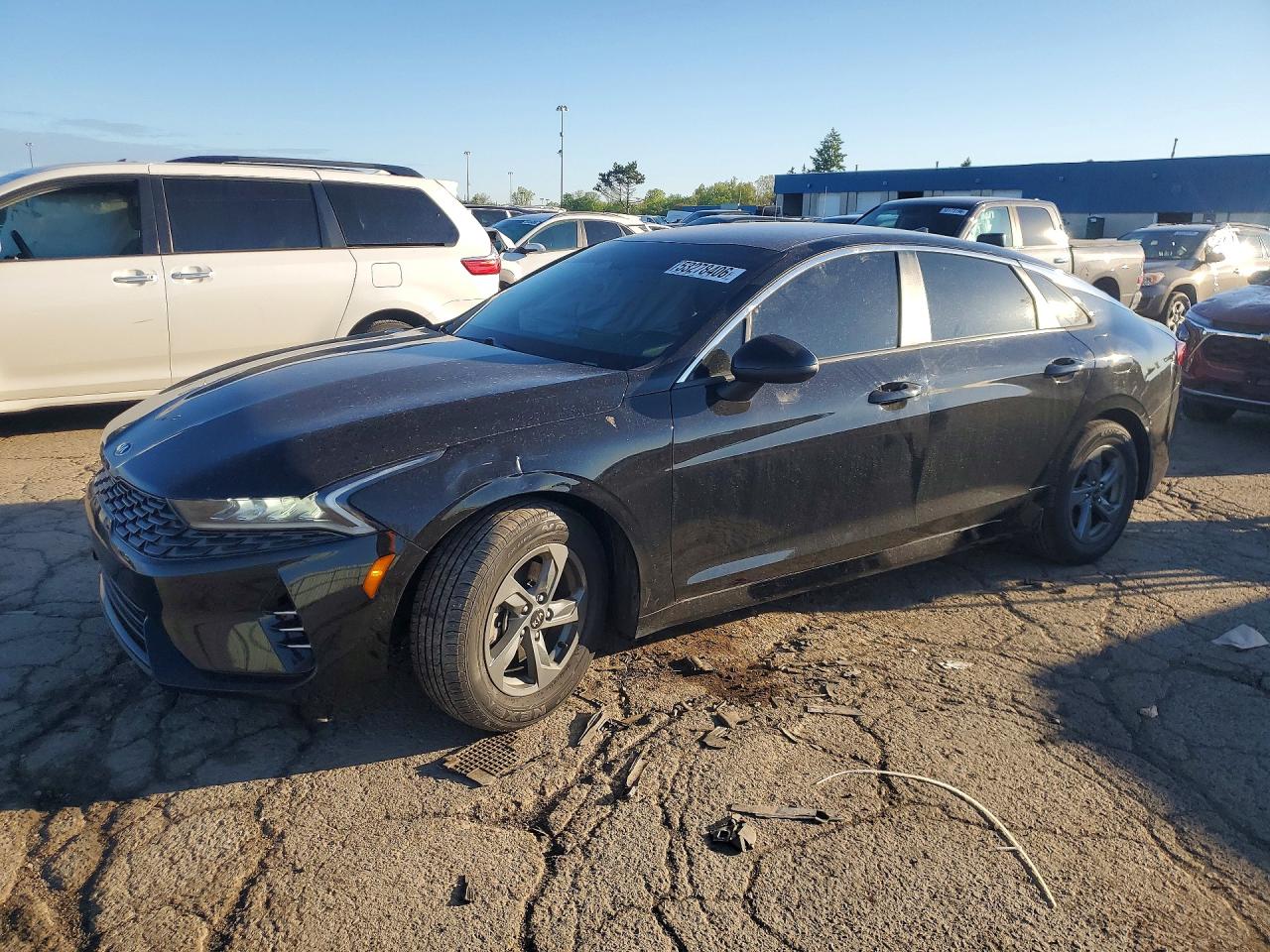 2021 Kia K5 LXS, VIN 5XXG14J22MG047621 — Side
