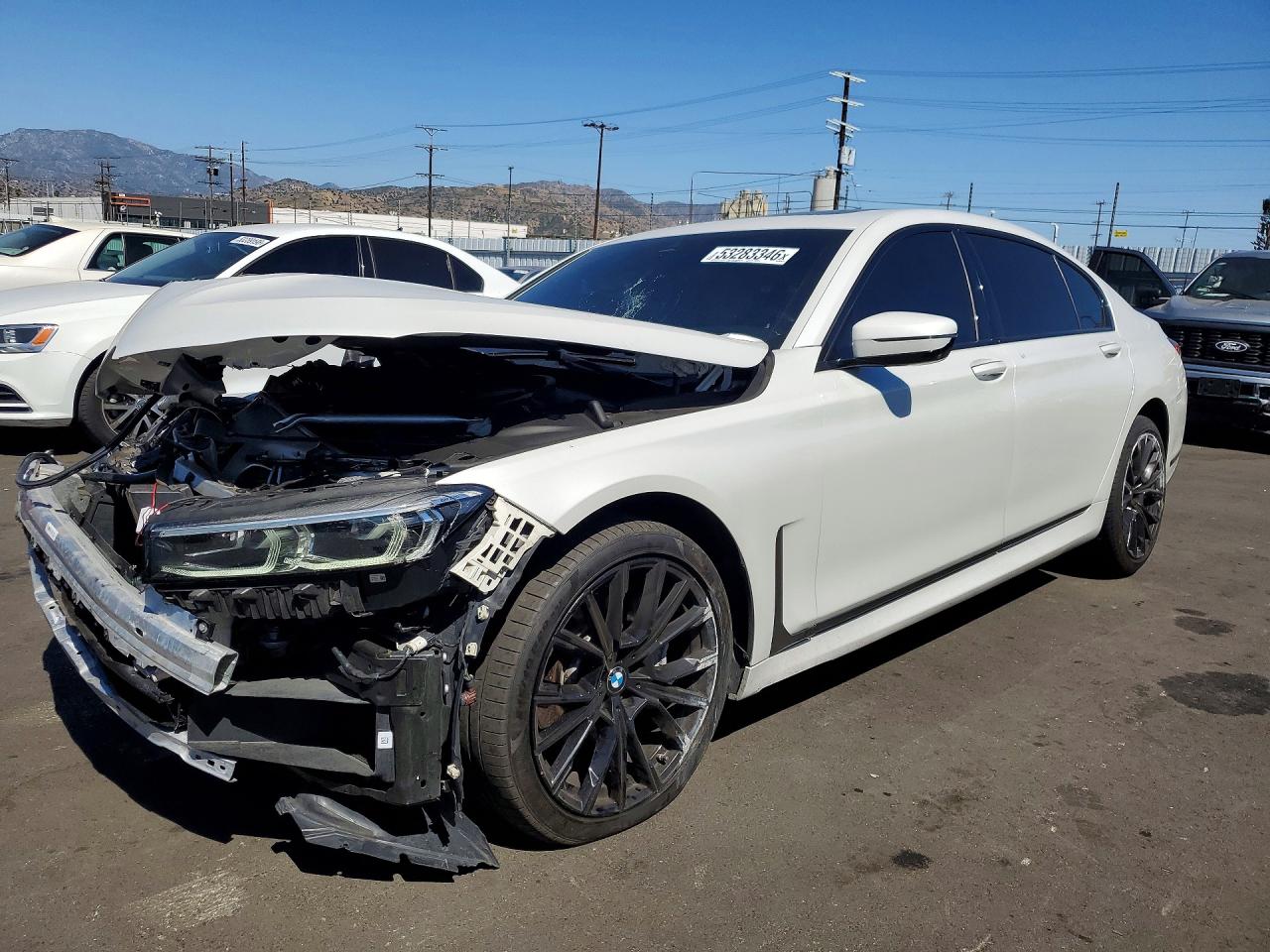 2020 BMW 7 Series 740i, VIN WBA7T2C08LCD43364 — Front end