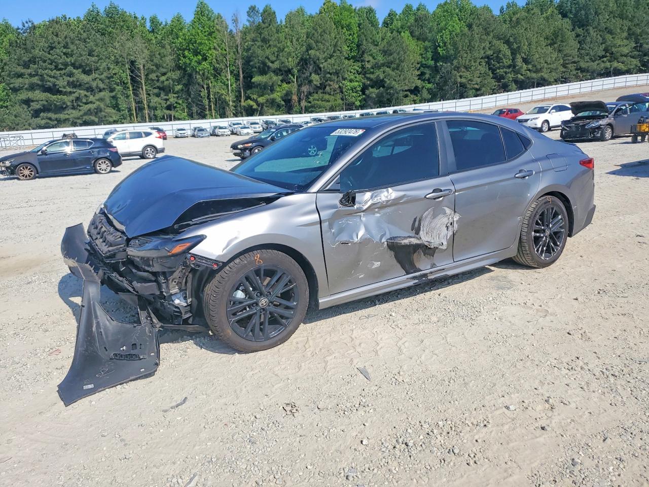2025 Toyota Camry SE, VIN 4T1DAACK9SU515197 — Front end