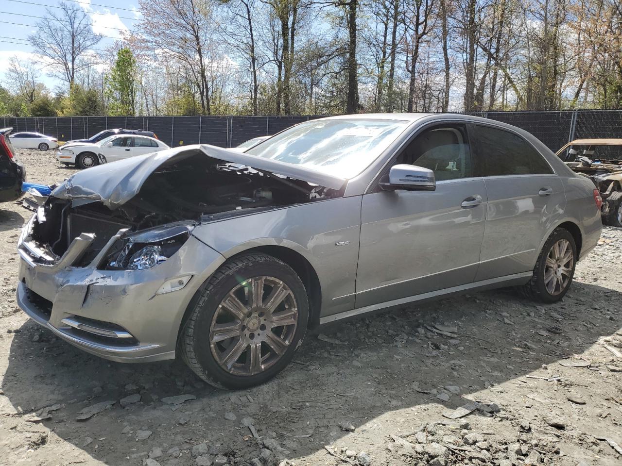2012 Mercedes-Benz E 350 Luxury, VIN WDDHF8JB1CA538338 — Front end