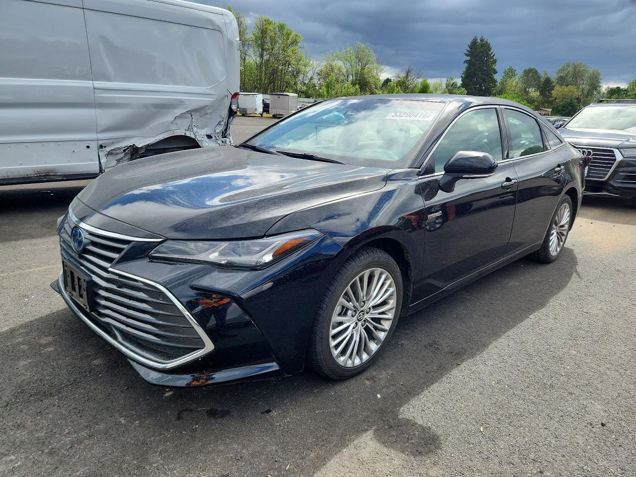 2019 Toyota Avalon Limited Hybrid, VIN 4T1B21FB8KU005732 — Rear end