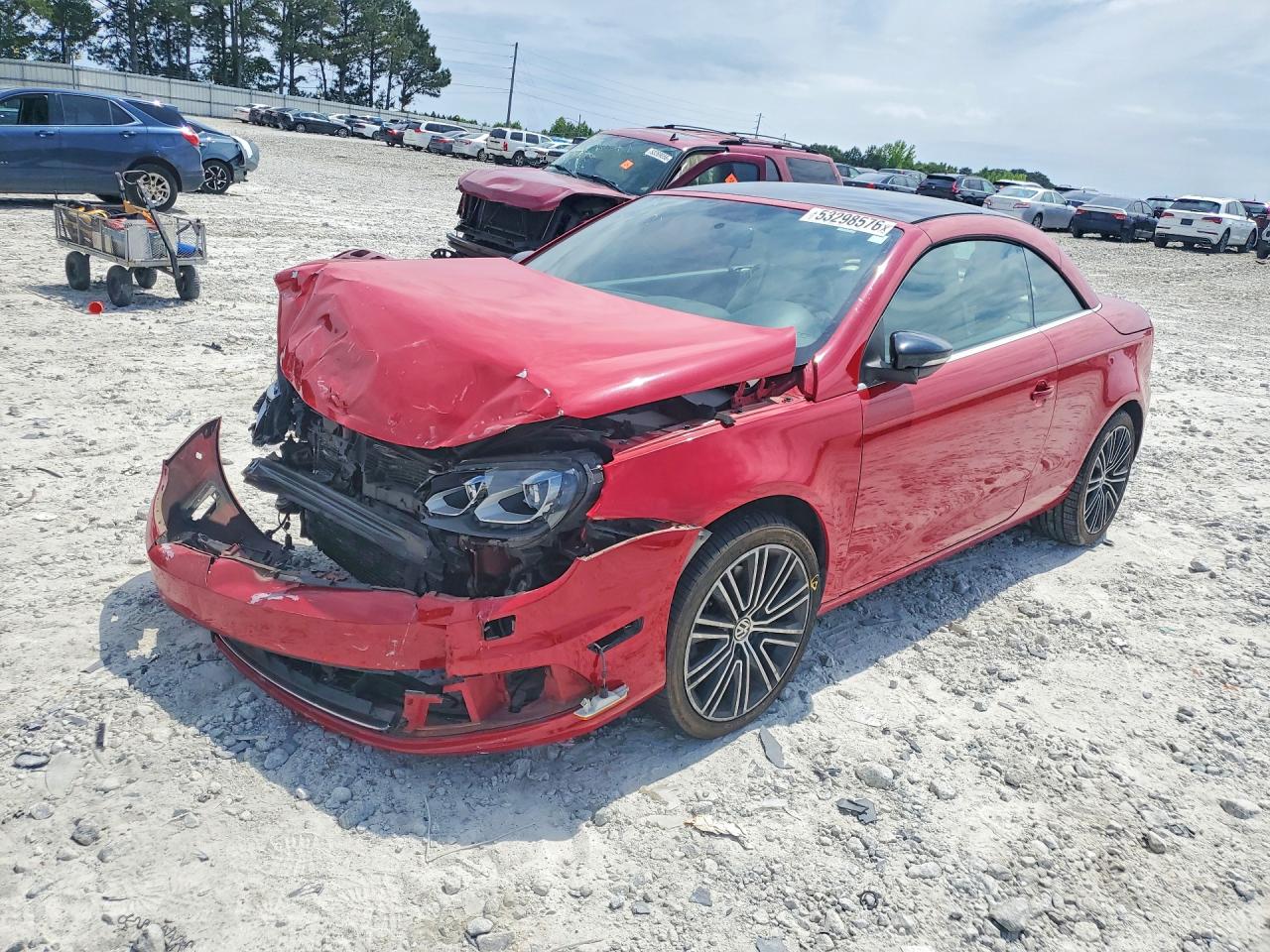 2014 Volkswagen Eos Komfort, VIN WVWBW8AH8EV002082 — Front end