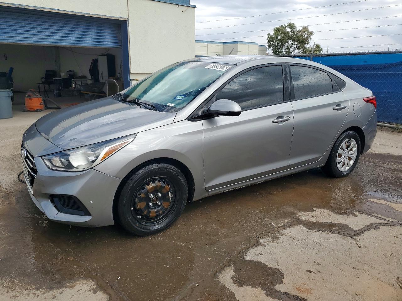 2021 Hyundai Accent SE, VIN 3KPC24A64ME141457 — Rear end
