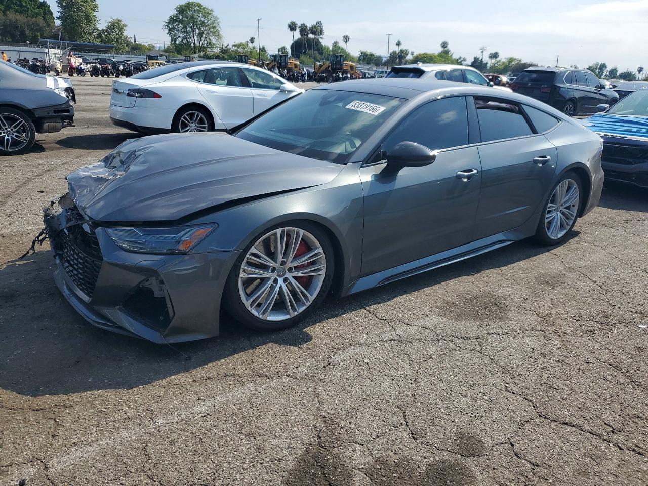 2021 Audi RS 7, VIN WUAPCBF27MN906541 — Front end