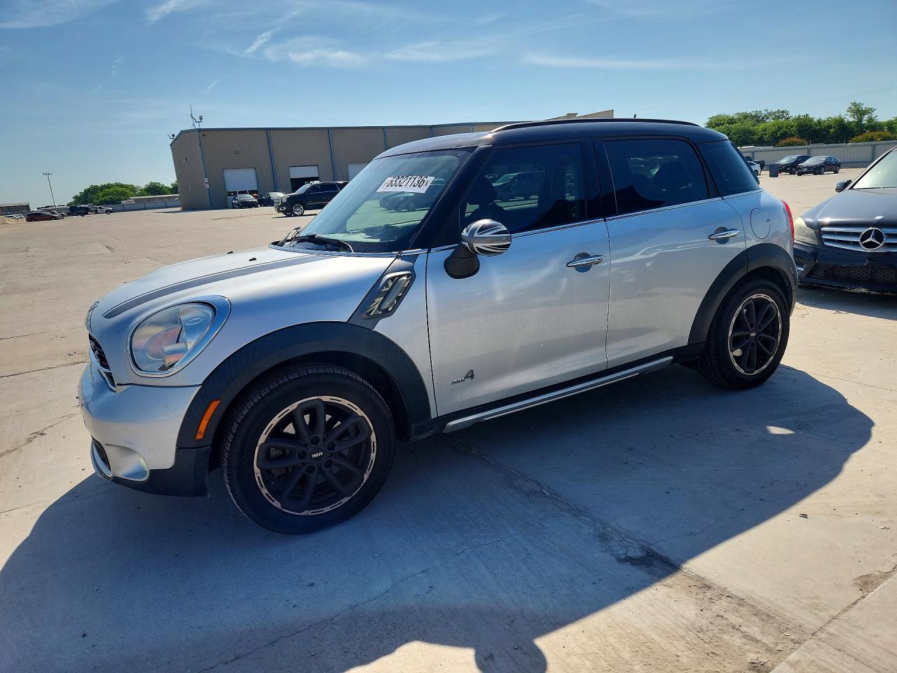 2015 MINI Countryman S, VIN WMWZC5C5XFWP42329 — Град