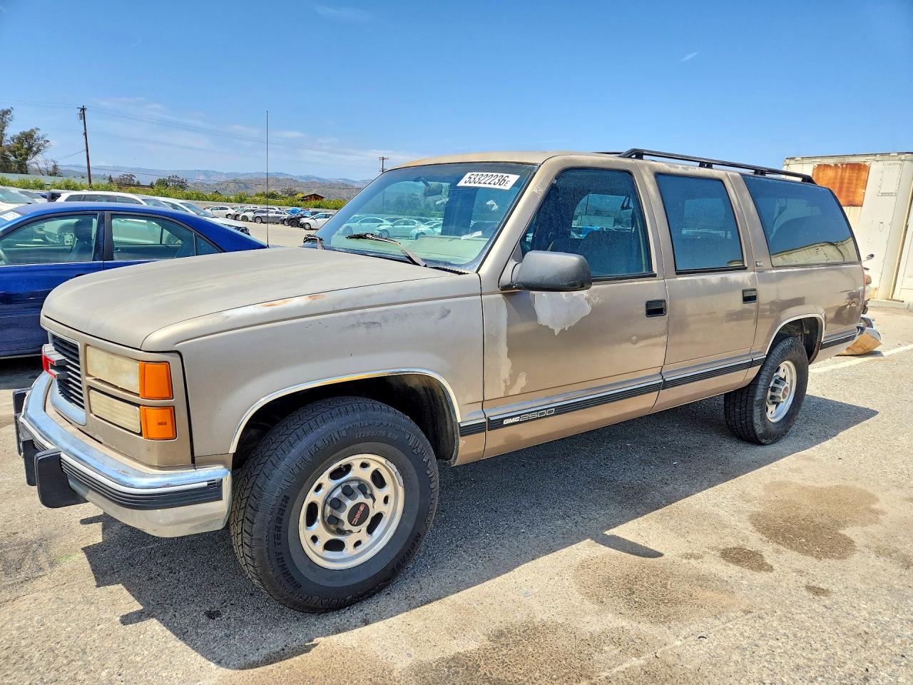 1994 GMC Suburban, VIN 1GKGC26N9RJ726374 — Мелкие вмятины и царапины