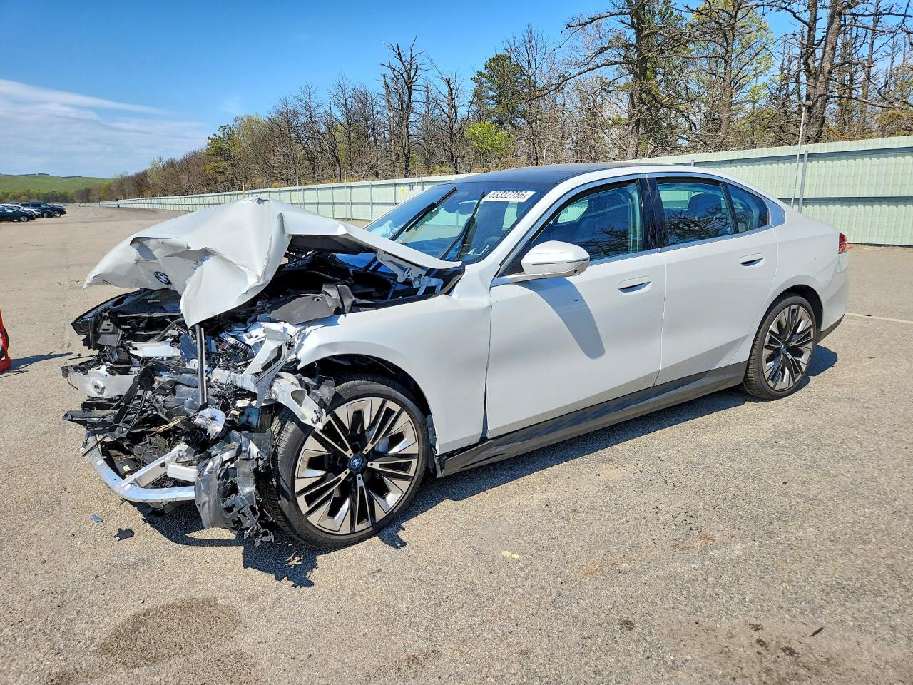 2025 BMW i5 xDrive40, VIN WBY13HG05SCS27426 — Front end