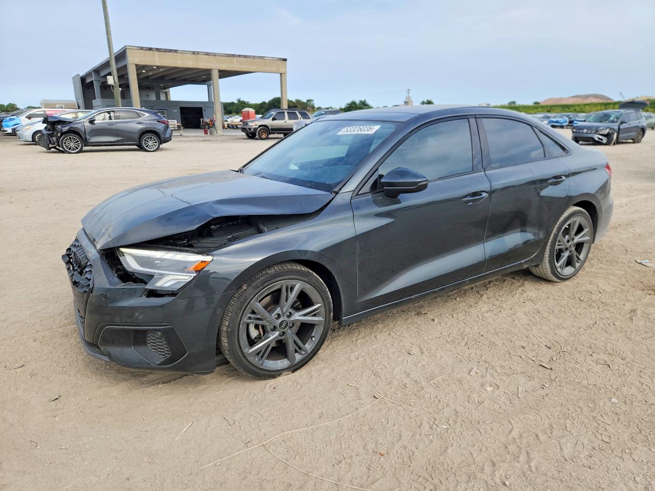 2024 Audi A3 Premium, VIN WAUAUDGY3RA003426 — Перед