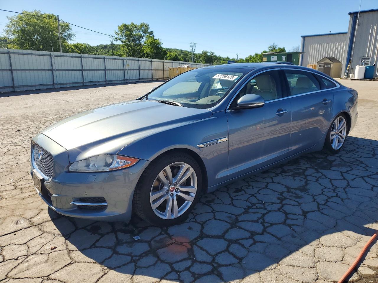 2014 Jaguar XJ Portfolio, VIN SAJWA2GZ5E8V61487 — Мелкие вмятины и царапины
