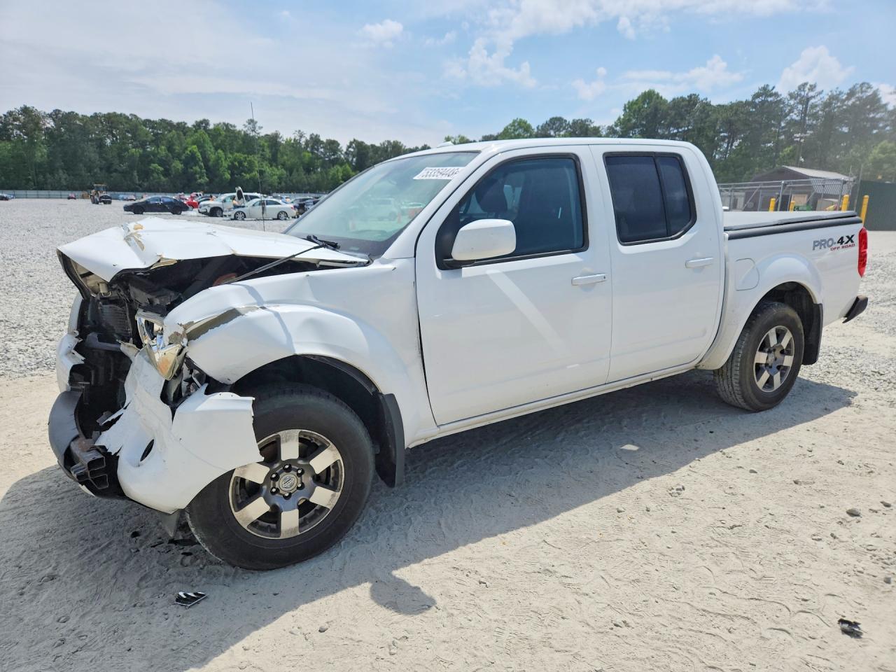 2011 Nissan Frontier Pro-4X, VIN 1N6AD0EV9BC440939 — Front end