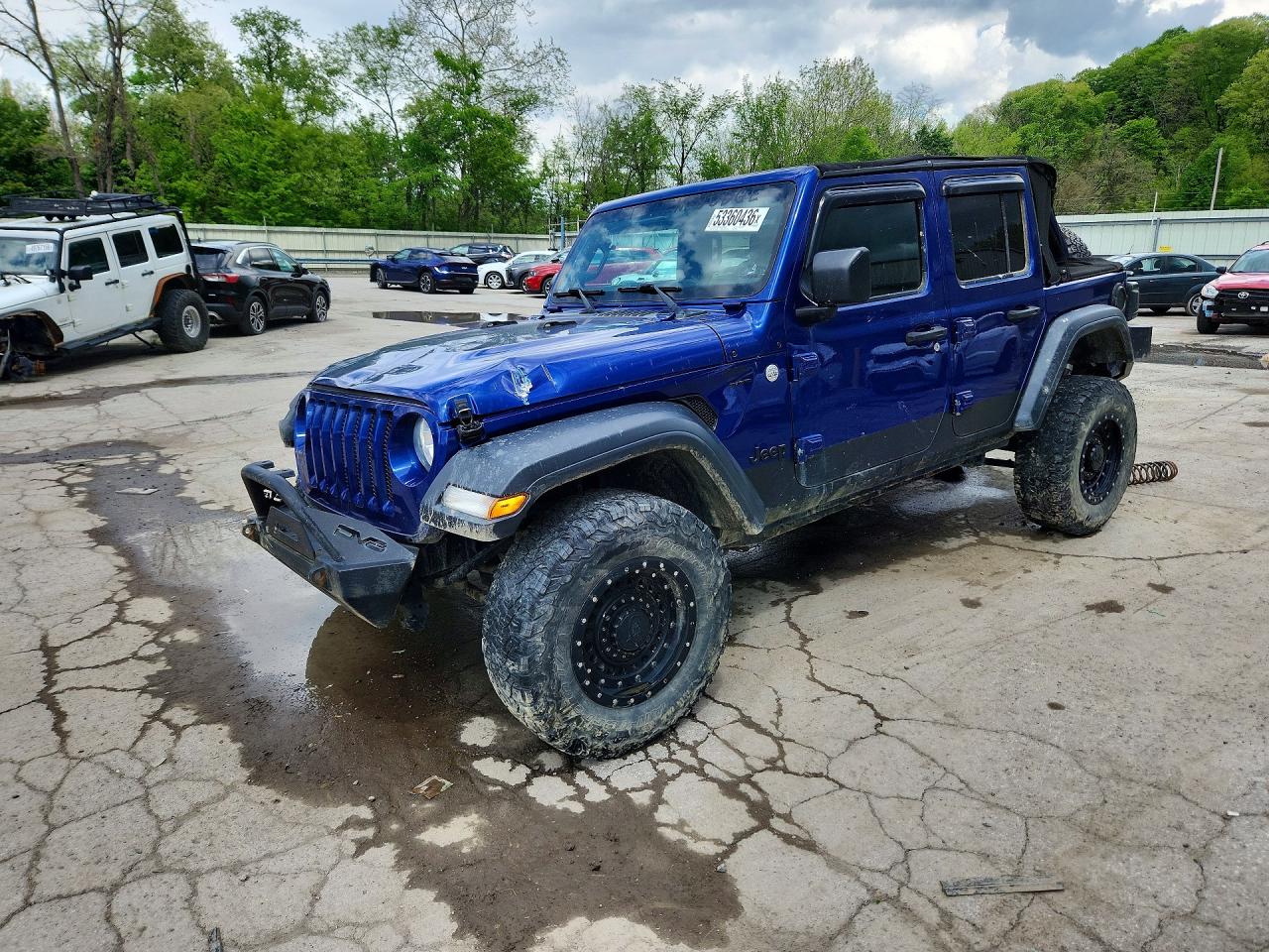 2018 Jeep Wrangler Unlimited Sport S, VIN 1C4HJXDN7JW197309 — Front end