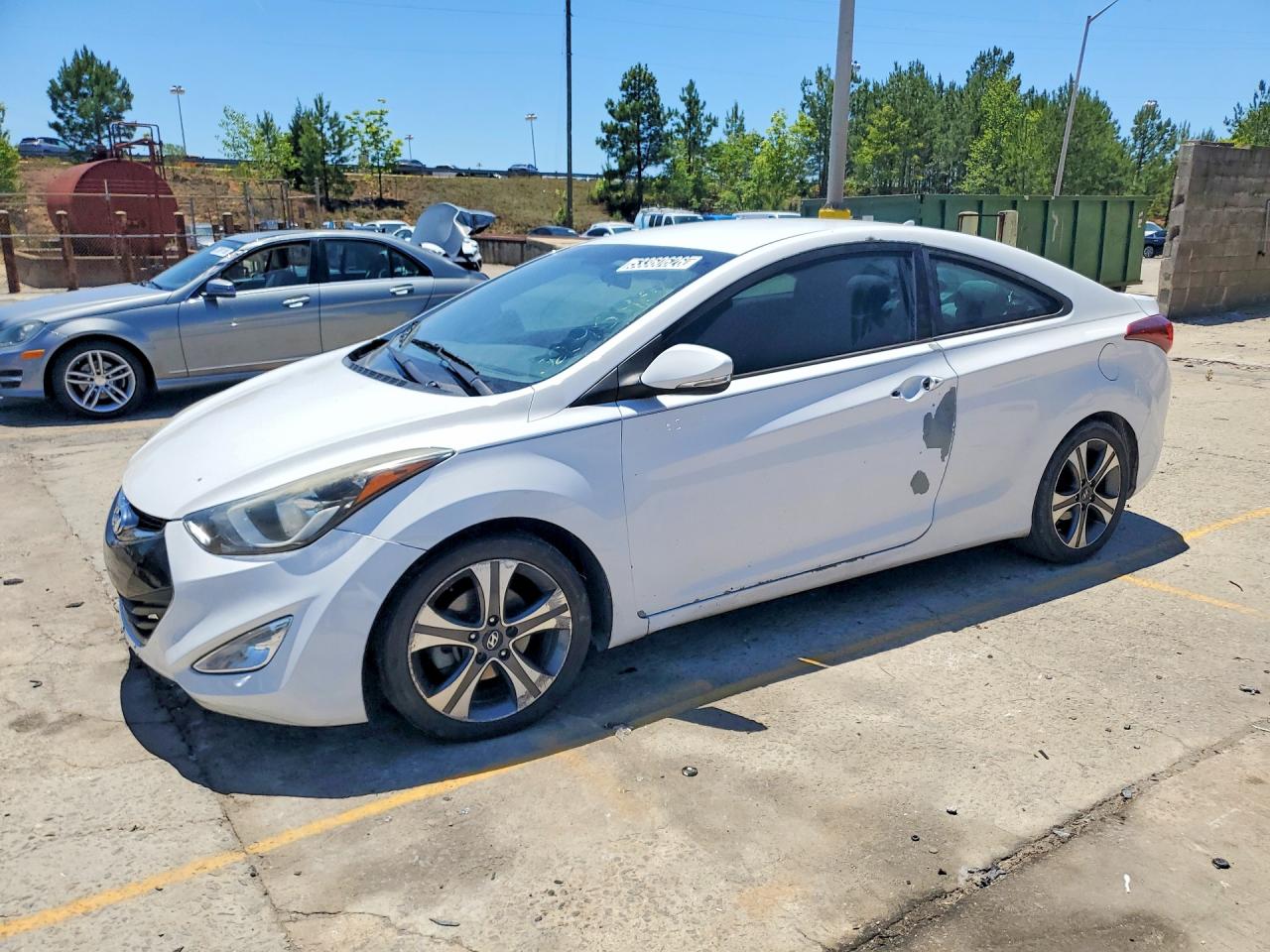 2014 Hyundai Elantra, VIN KMHDH6AH6EU029595 — Side