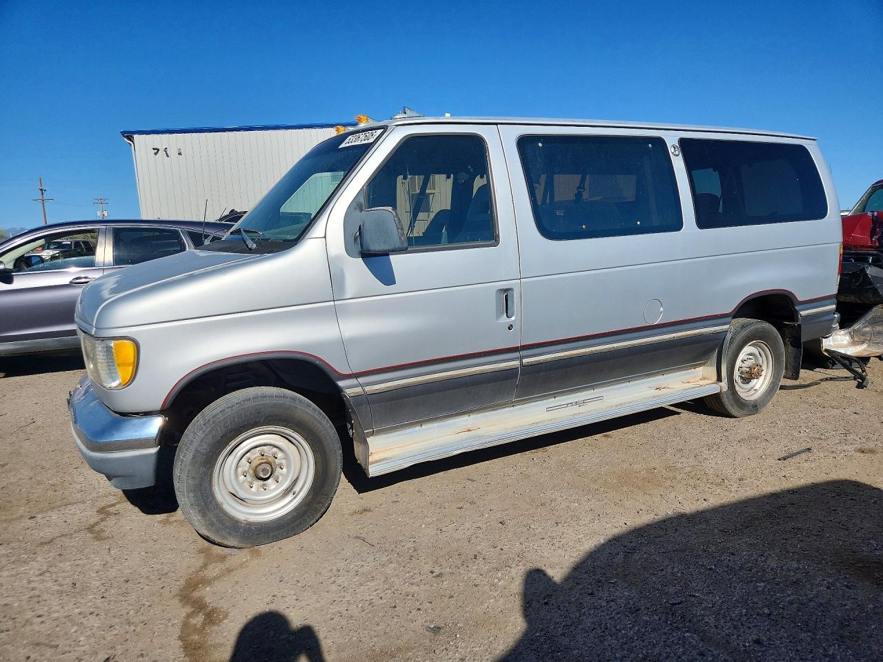 1994 Ford Econoline, VIN 1FMHE31G8RHA46137 — Mechanical