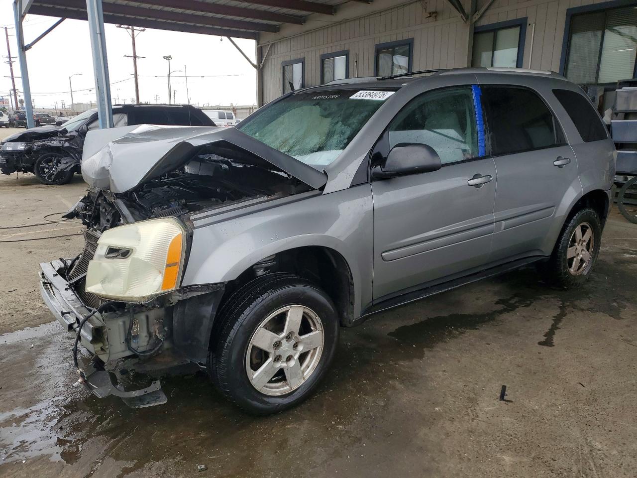 2005 Chevrolet Equinox LT, VIN 2CNDL73F556064708 — Front end