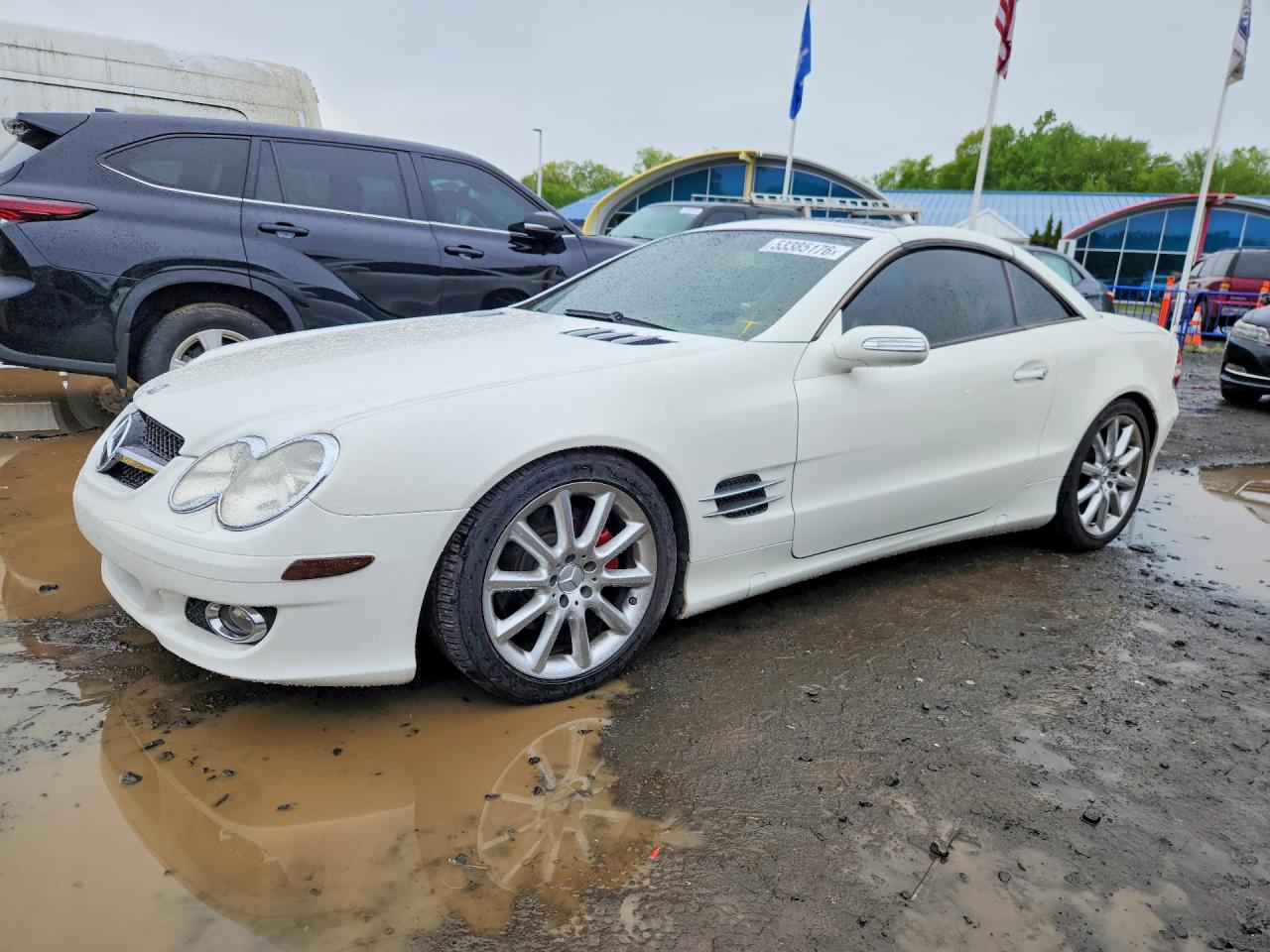 2007 Mercedes-Benz SL 550, VIN WDBSK71F17F121608 — Engine fire