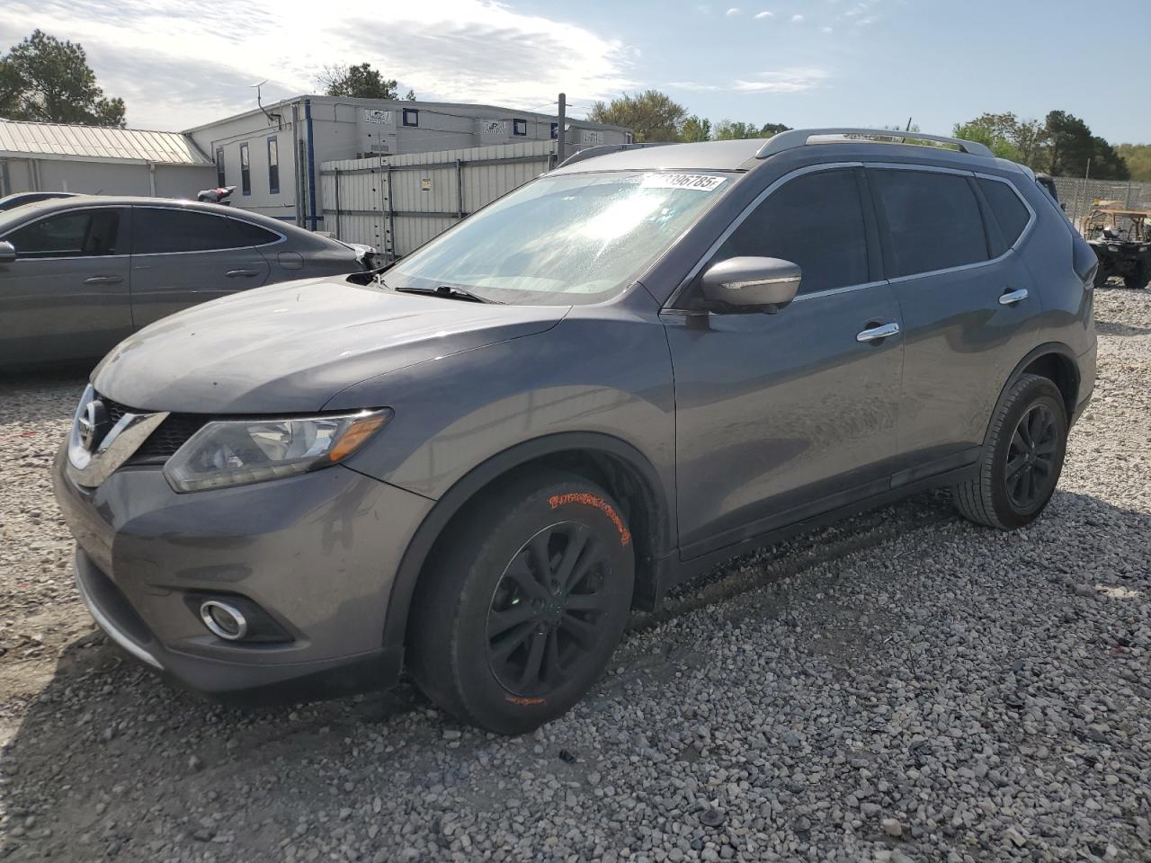 2015 Nissan Rogue SV, VIN 5N1AT2MV3FC922696 — Engine fire