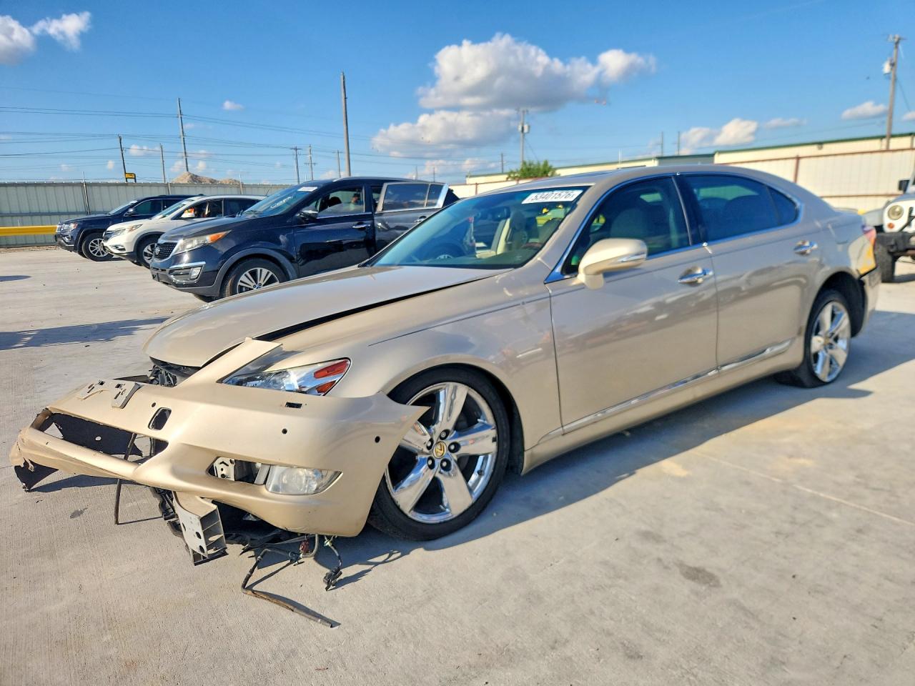 2012 Lexus LS 460 L, VIN JTHGL5EF9C5046576 — Front end