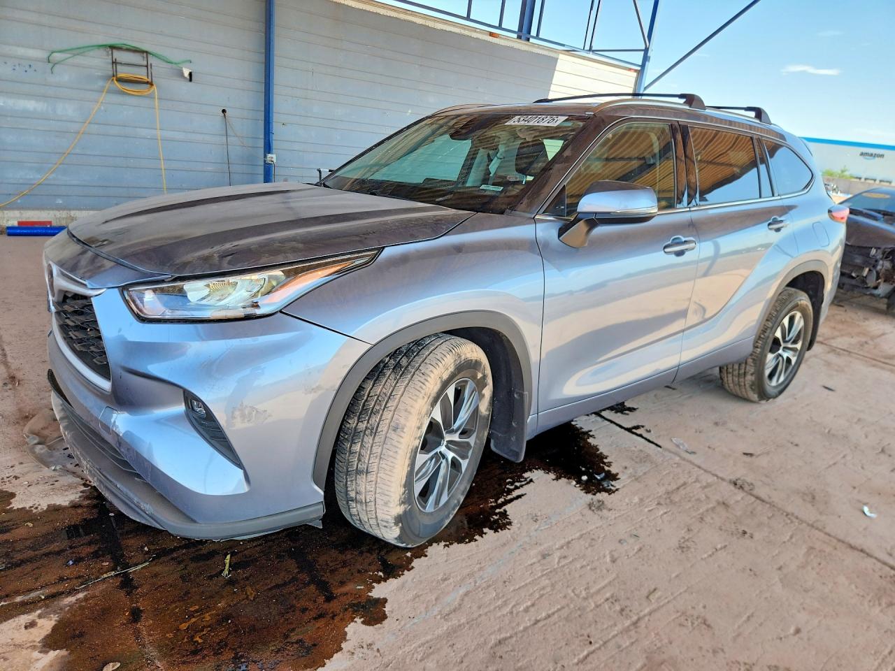 2020 Toyota Highlander XLE, VIN 5TDHZRBH2LS038637 — Auction photo